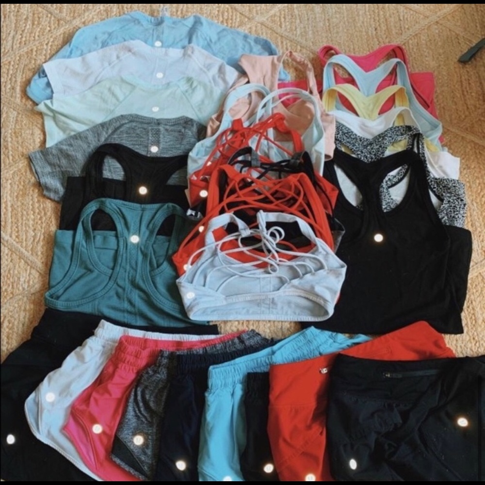 lululemon (not for sale) IOS!!! LOOKING FOR CHEAP